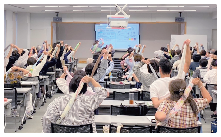 介護に関する入門的研修の模様